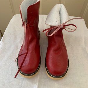 Vintage Buttery-soft Waterproof Wool Lining Boots.  Flat outdoor walking boot.